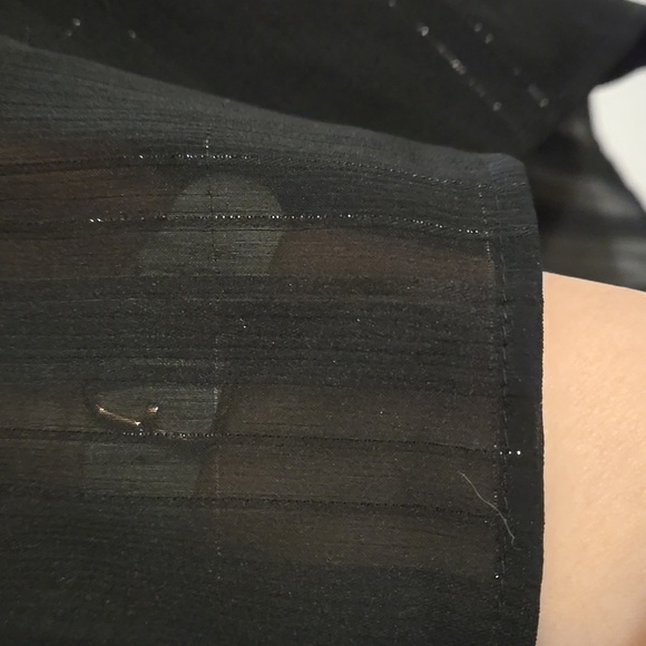 Blouse, NY & Company, Black Silver, Sheer, Sleeveless, Ruffled, V-neck, Med, - Picture 6 of 10